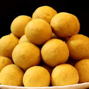 besan laddu